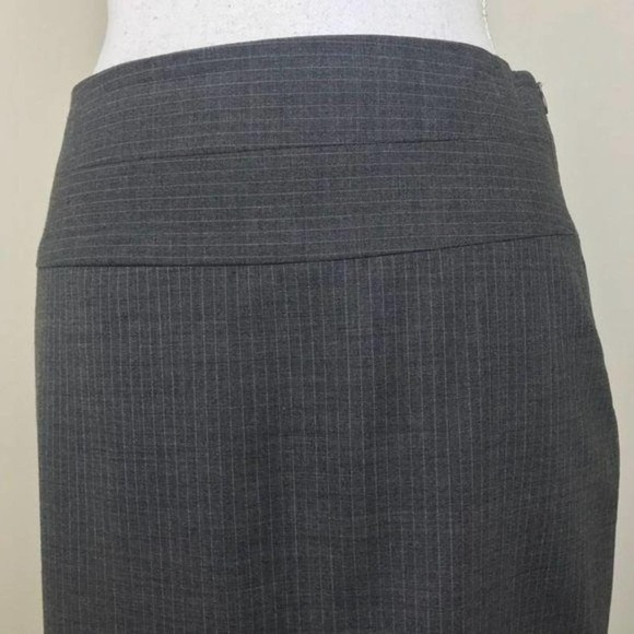 The Limited Luxe Gray Pinstripe Career Skirt size 4 - Picture 6 of 8
